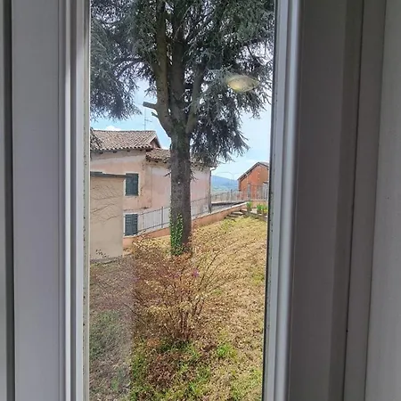 Casa Tra Vigneti E Mura Apartment