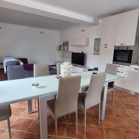 Casa Tra Vigneti E Mura Apartment *